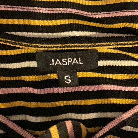 Striped Cami with Rose - Picture 3 of 3